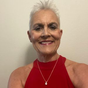 Meet your Posher, Lynn